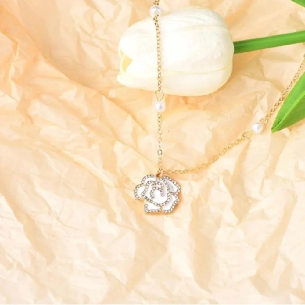 Beautiful Dainty Alloy Plated Rose Camellia Pearl Adjustable Necklace